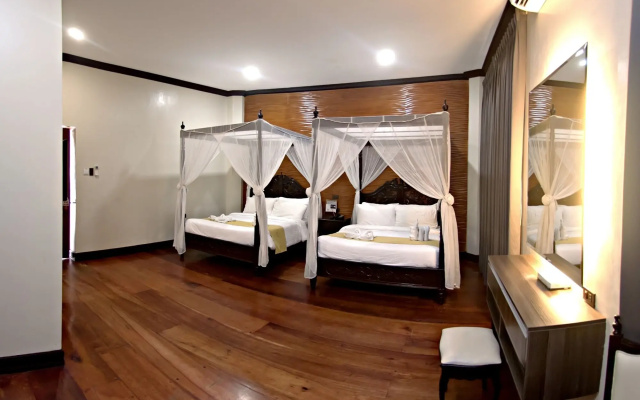 Vigan Plaza Hotel