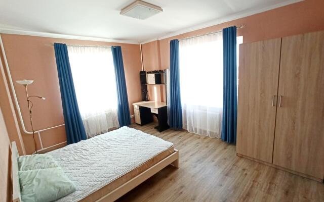 Апартаменты на улице Барыкина 4