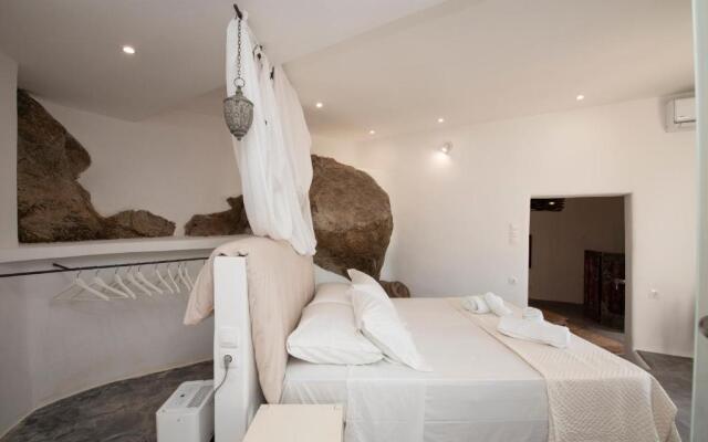 Mykonos Teatro Suites and Villa