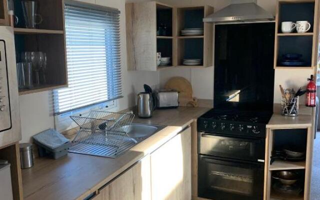MV7 Suffolk sands holiday park