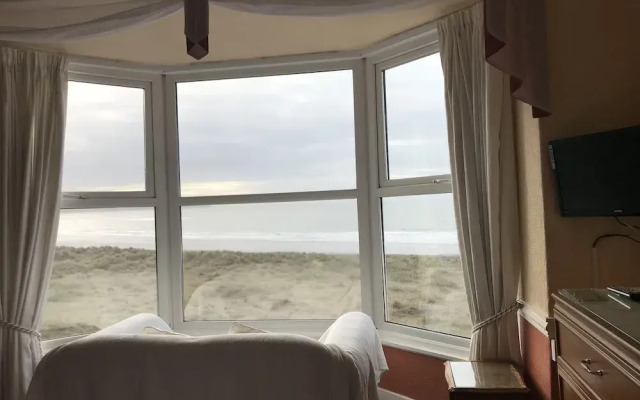 The Arbour Hotel