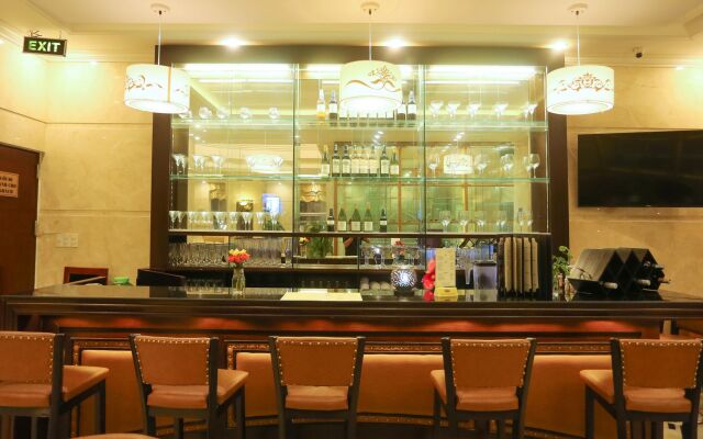 Royal Family Hotel Da Nang