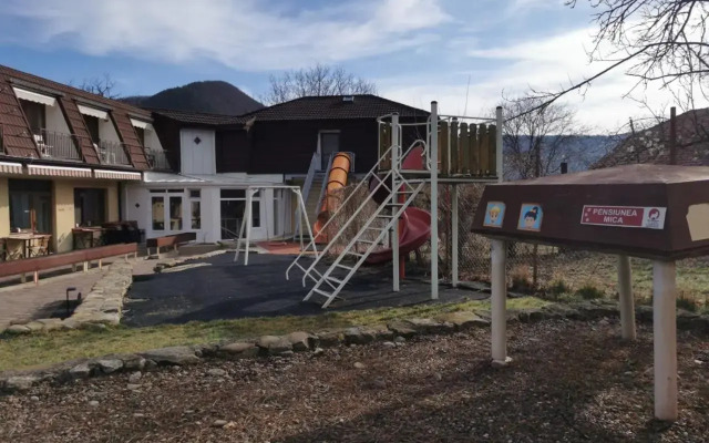 Pensiune Valea Lupului