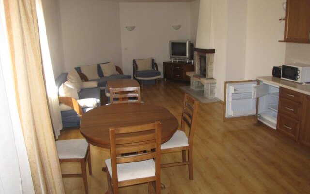 Edelweiss Inn Aparthotel