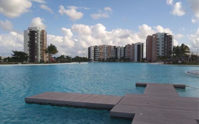 Dreams Lagoon Cancun