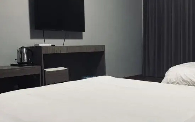 Junggar Furry Hotel