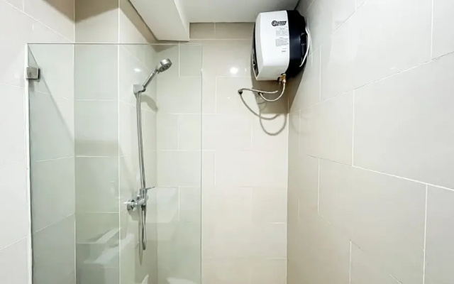 Studio Near Kalideres Station At Daan Mogot City Apartment