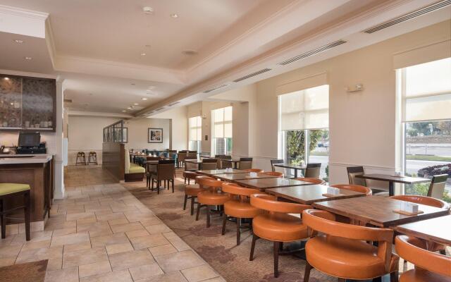 Hilton Garden Inn Kansas City