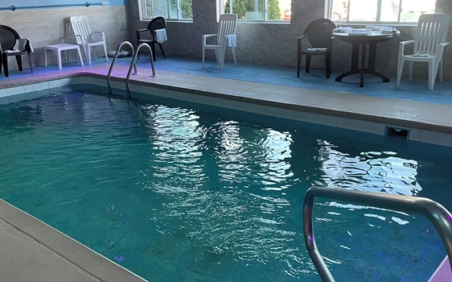 Red Lion Inn & Suites Blue Springs