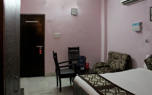 OYO 7321 Hotel Lord Shiva
