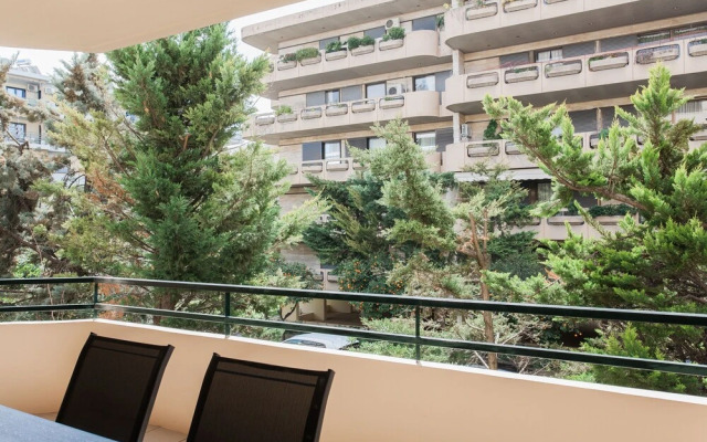 Top-Class 2BR Apartment in Marousi