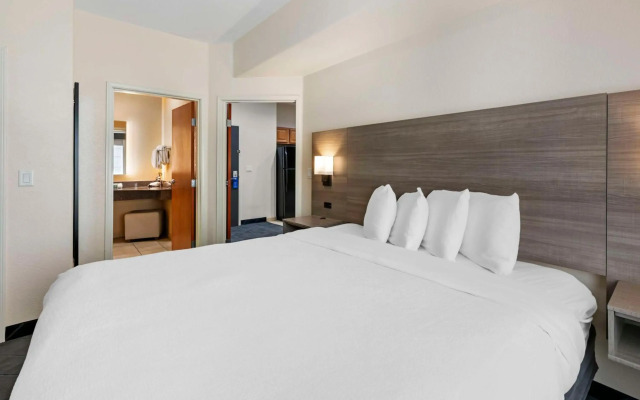 Best Western Lubbock West Inn & Suites