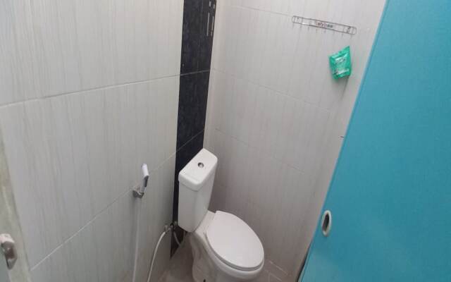 SPOT ON 93324 Hadi Homestay Syariah