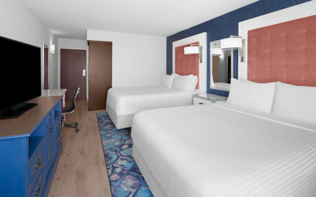 Hotel Indigo Mount Pleasant by IHG