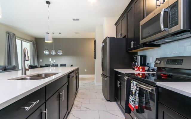 1568 Plunker Drive