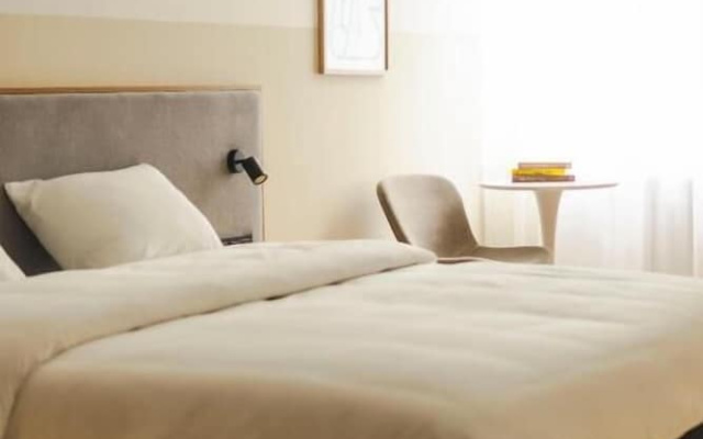 Hotel Node