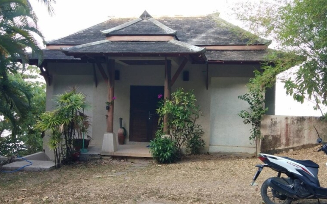 lanta villa sunset sea view