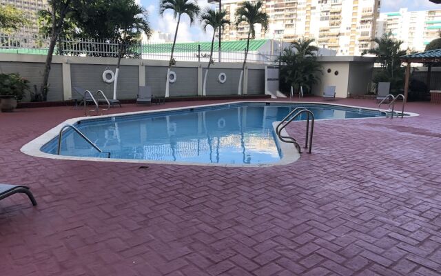 Isla Verde One Block From The Beach