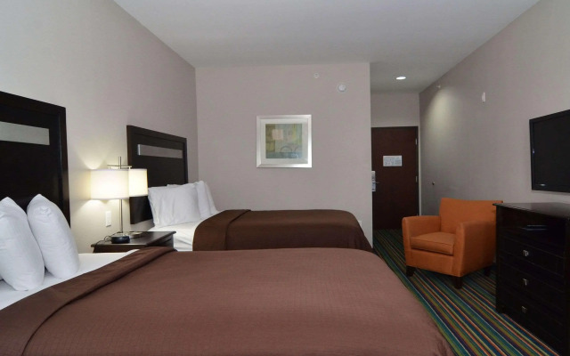 Quality Inn & Suites Kenedy - Karnes City