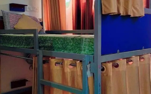 Taj Street Hostel