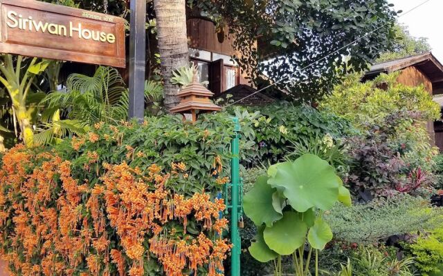 Siriwan House