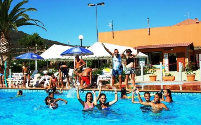 Villaggio Turas