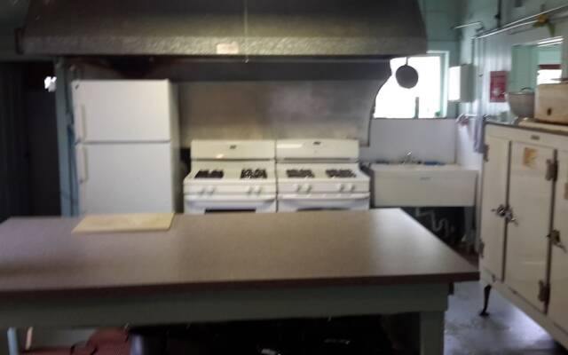 Sunset Mountain Lodge