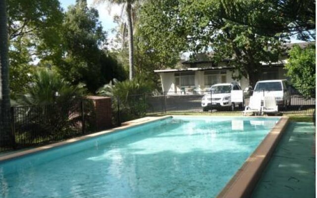 Bermuda Motor Inn