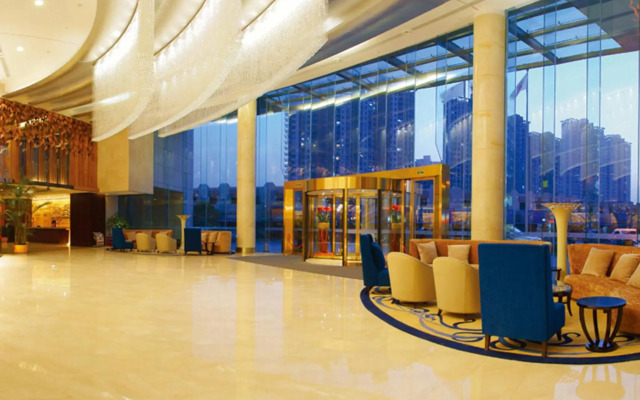 Cenbest Jinling Grand Hotel