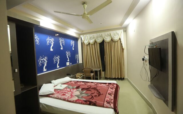 Larica Holiday Inn Puri