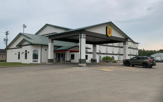 Super 8 Swan River MB