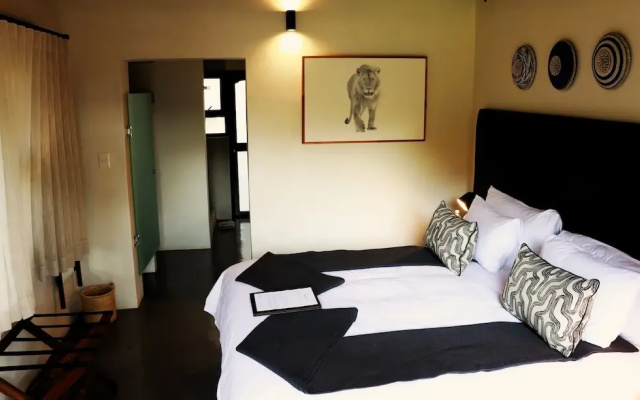 Leopard's Bend Bush Lodge