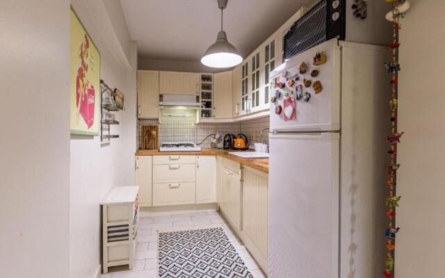 Cozy and Eclectic Apartment near Trendy Attractions of Tesvikiye