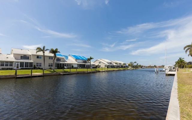 1417 Blue jay Court