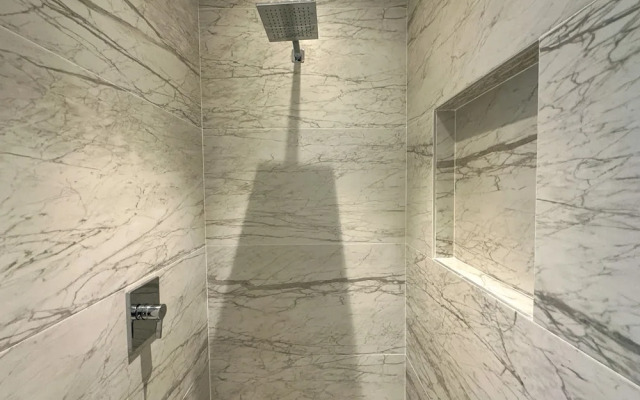 5BR Beachfront Luxury Condo