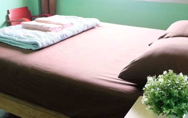 Charming House - Hostel