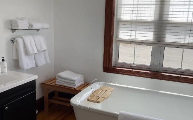 The Archie Isidore Hotel