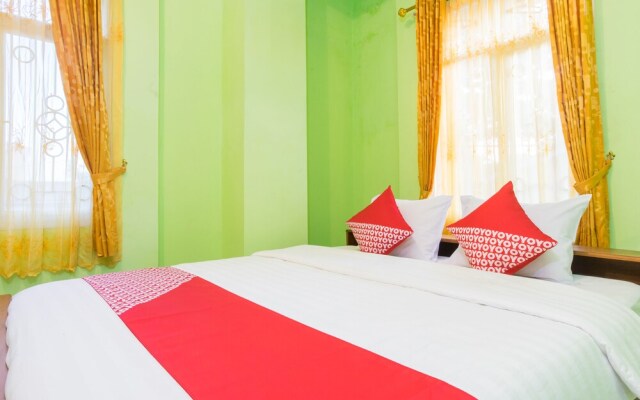 OYO 1419 Rhona Guest House Syariah