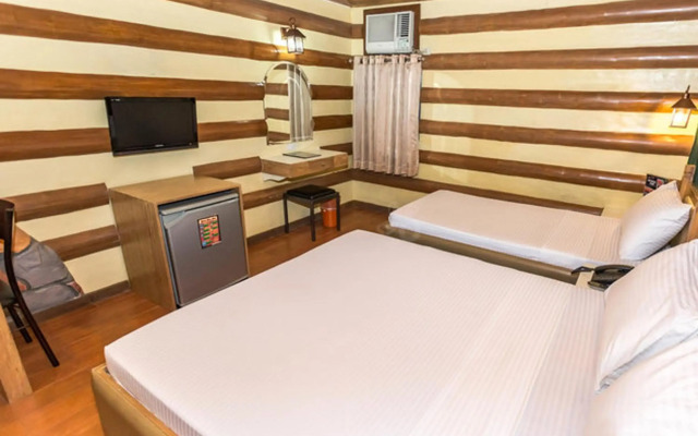 Urban Travellers Hotel