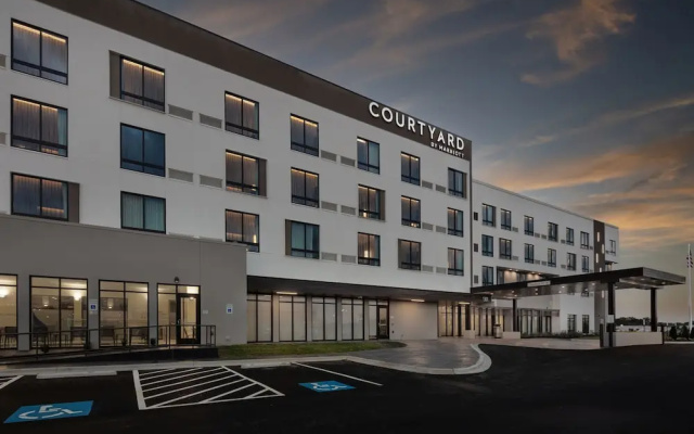 Courtyard Conway
