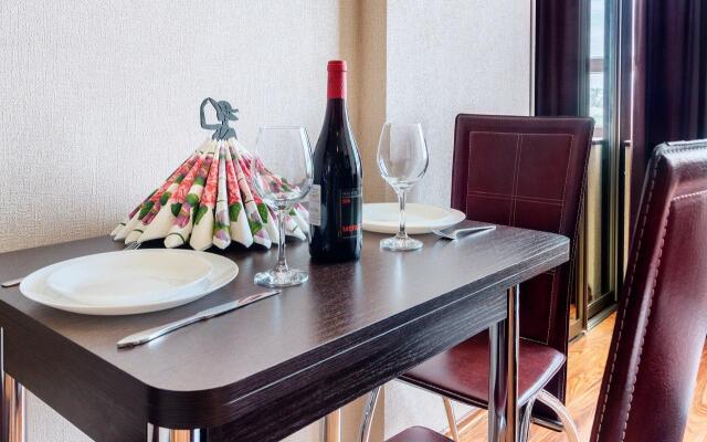 Апартаменты на бульваре Комарова 12/1