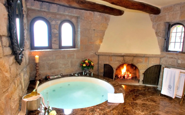 Chateau Eza