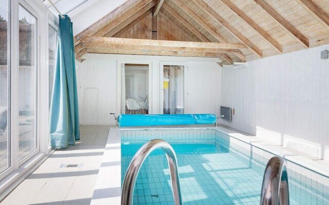 10 Person Holiday Home in Fjerritslev-by Traum