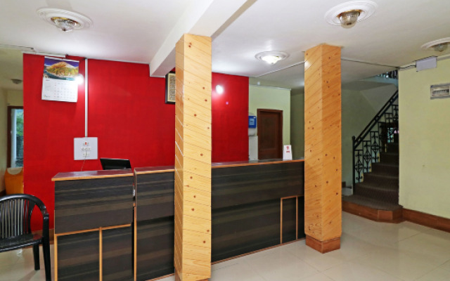 OYO 18416 Hotel Park Palace