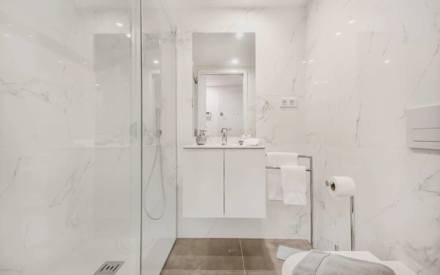 Porto City Elegant Retreat