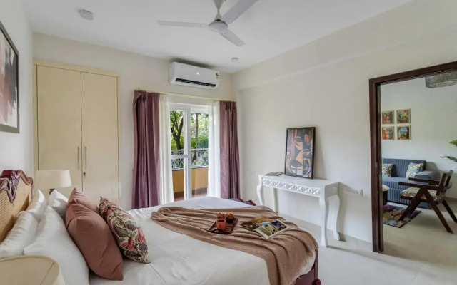 Pebble 1 BHK Apartment by tisyastays