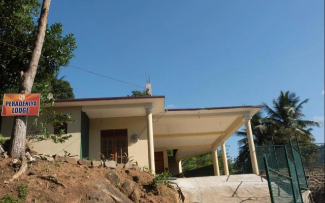 Peradeniya Rest House
