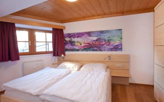 Chalet in Pinzgau Near Ski Slopes