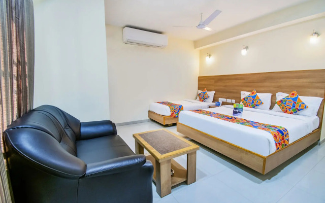 Fabhotel Jansi Deluxe Gandhipuram
