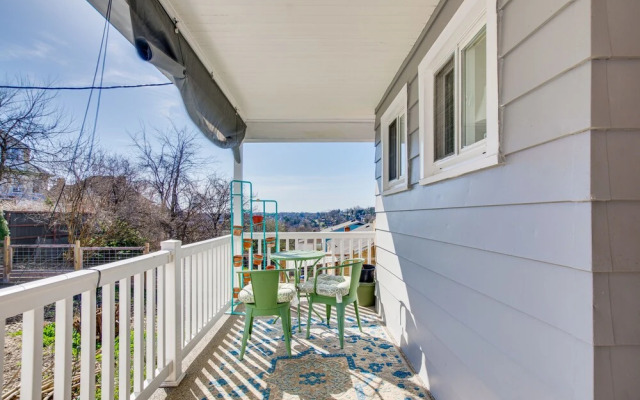 Pet-friendly Pittsburgh Home: 3 Mi to Downtown!